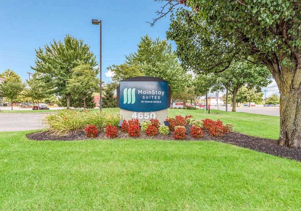 Birch Hills Suites - Blue Ash Exteriör bild